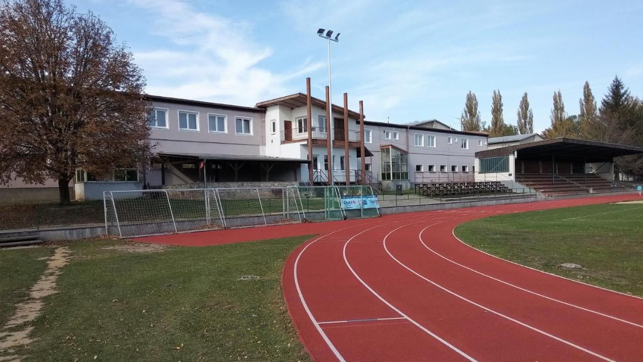 Penzion Athena - Sportovni Areal Nova Vcelnice Экстерьер фото